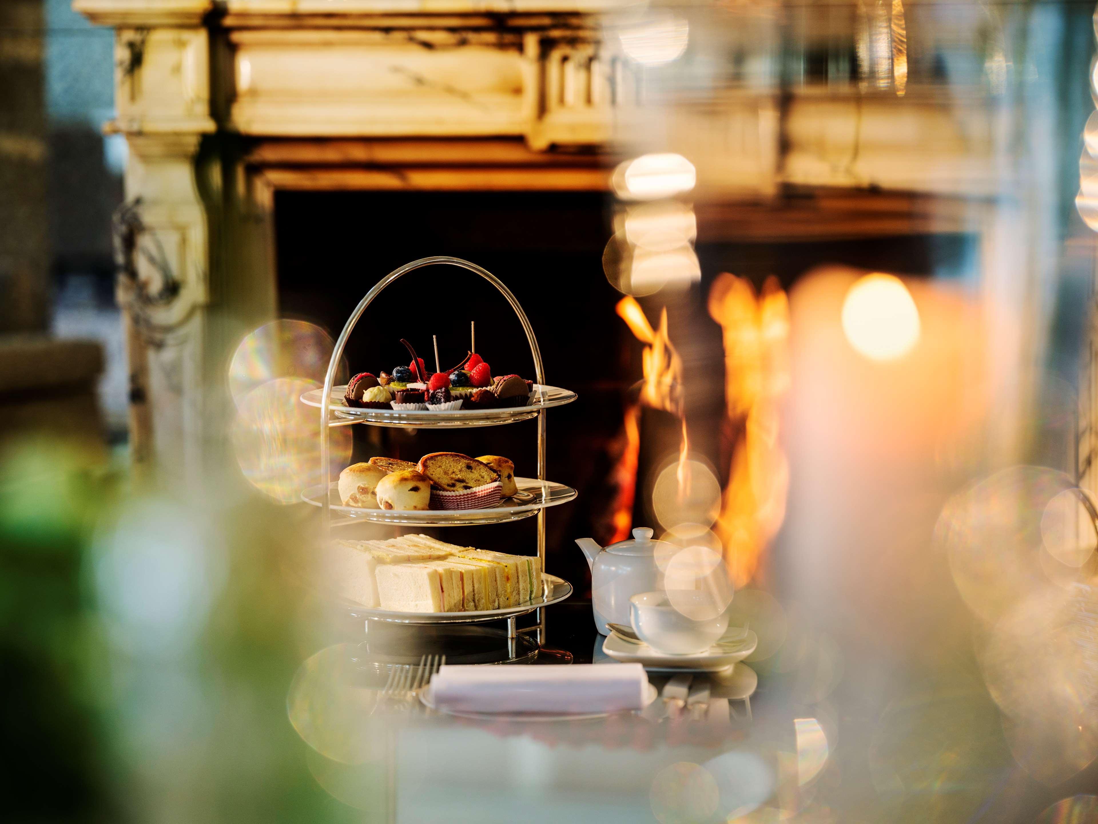 Parkhotel Bremen - Ein Mitglied Der Hommage Luxury Hotels Collection Εξωτερικό φωτογραφία Afternoon tea at the National Café